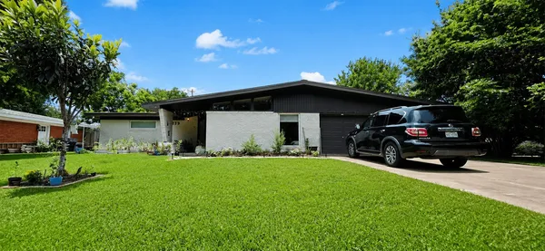 $2,100 | 1139 Mainland Drive, Texas City, TX 77590