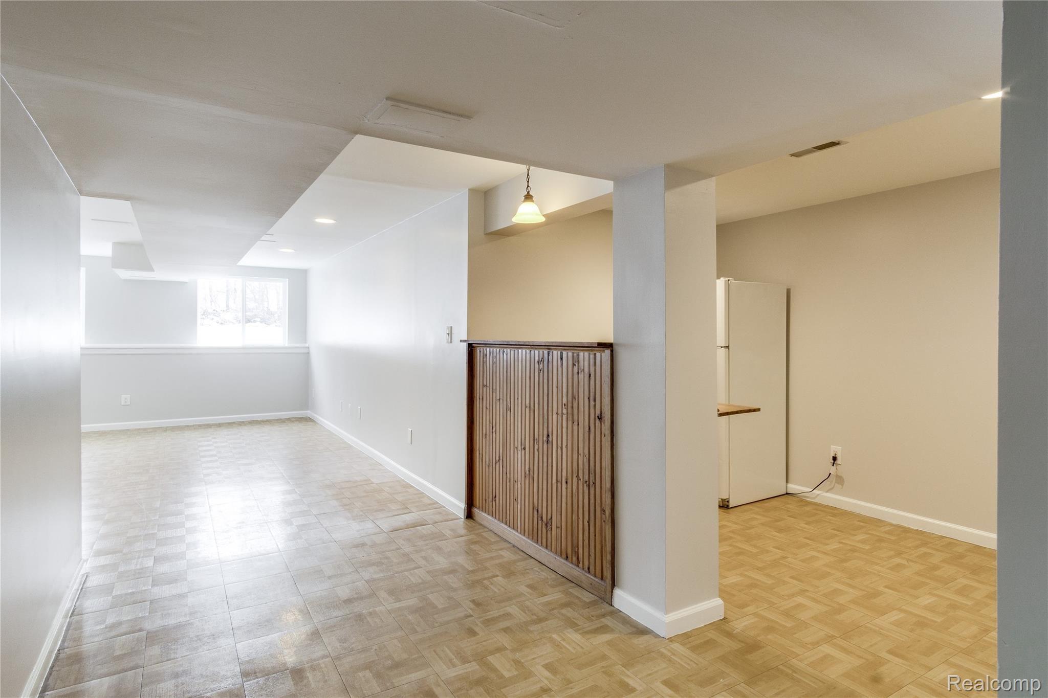 1533 Paramount Street Novi, MI 48377 - Photo 38 of 51 lower level with daylight windows and wet bar