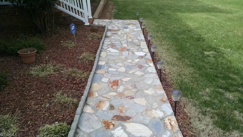 600 Shady Grove Road Eden, NC 27288 - Photo 20 of 20 Front Walkway