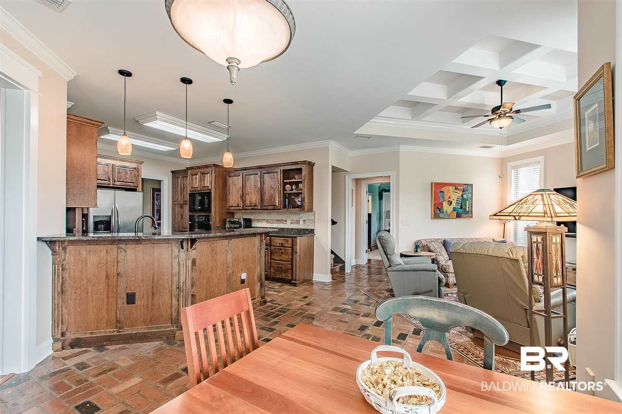 8541 Lake View Drive Fairhope, AL 36532 - Photo 16 of 50 Kitchen