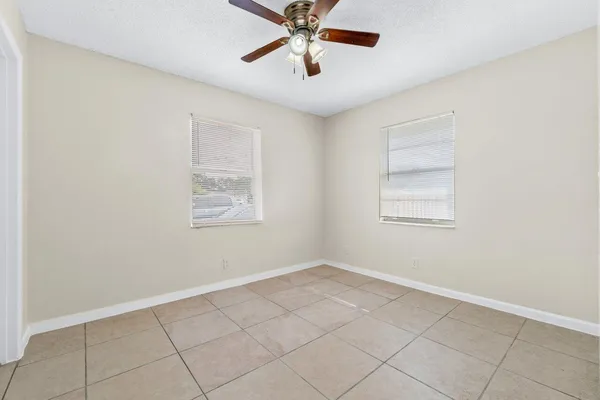 $2,200 | 4763 Gulfstream Road, Lake Worth Beach, FL 33461