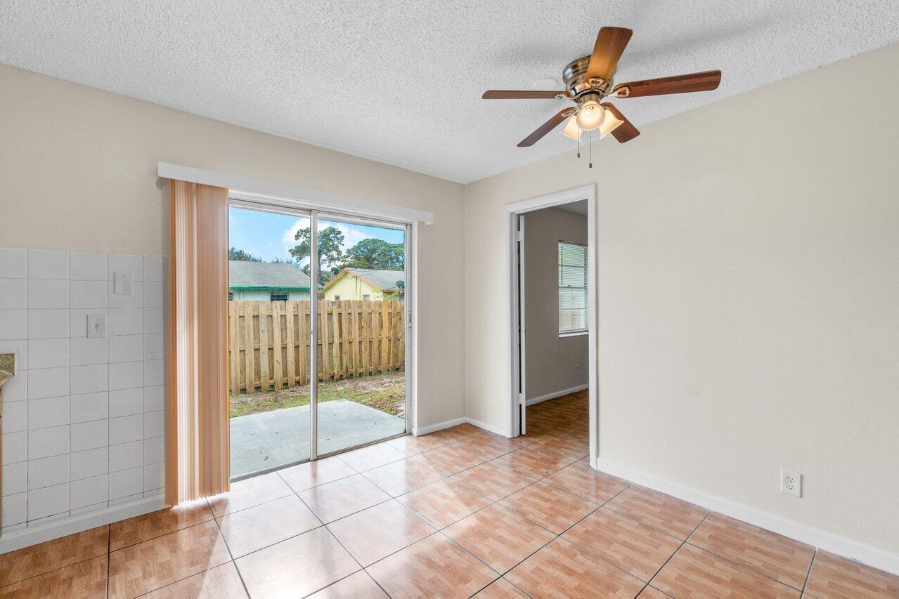 4763 Gulfstream Road Lake Worth Beach, FL 33461 - Photo 10 of 21 010-4763GulfstreamRoad-LakeWorthBeach-FL