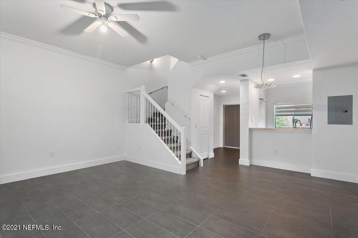 9745 Touchton Road, Unit 324 Jacksonville, FL 32246 - Photo 5 of 17 05-Living Room & Dining Room