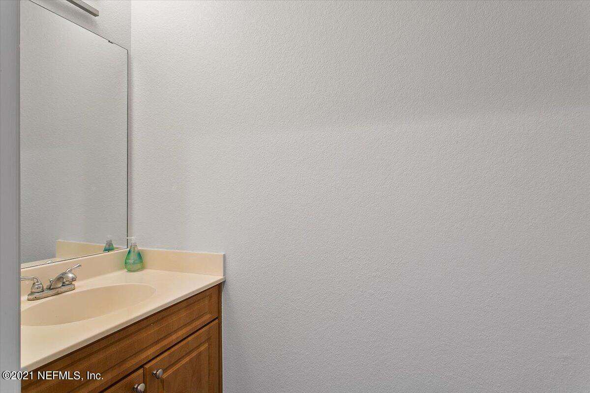 9745 Touchton Road, Unit 324 Jacksonville, FL 32246 - Photo 9 of 17 09-Half Bath