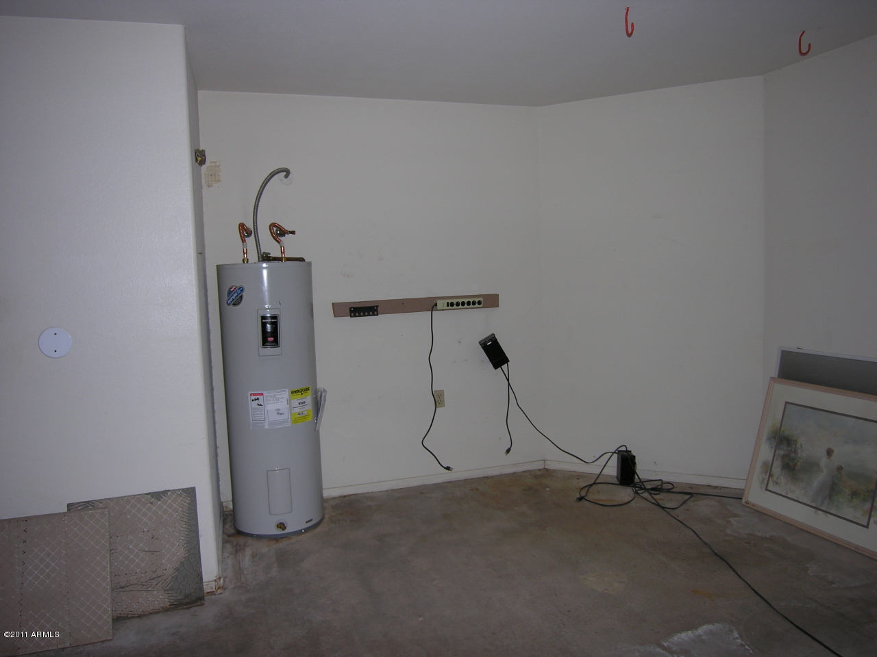 709 West Tumbleweed Road Gilbert, AZ 85233 - Photo 20 of 20 Garage