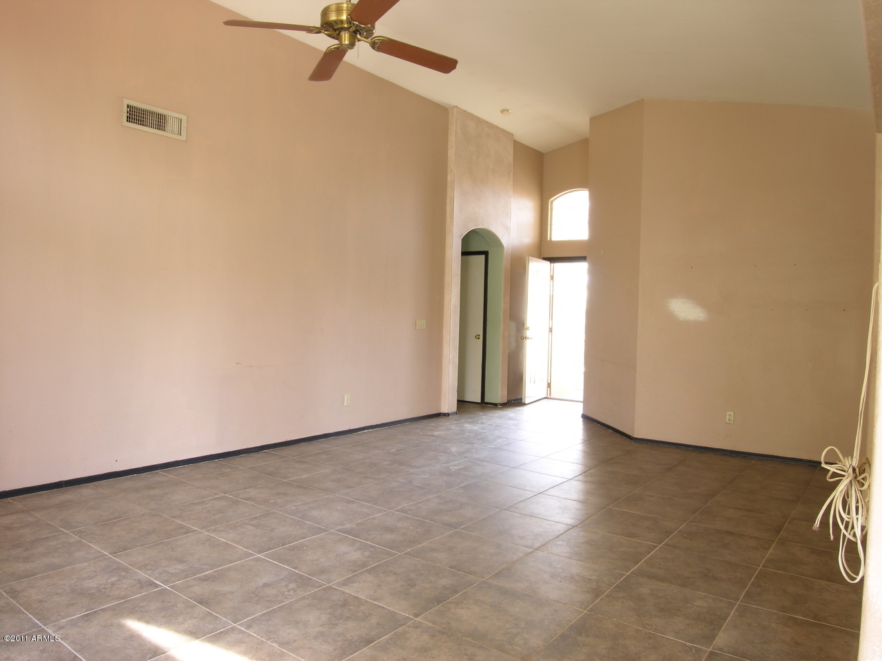 709 West Tumbleweed Road Gilbert, AZ 85233 - Photo 4 of 20 Entry