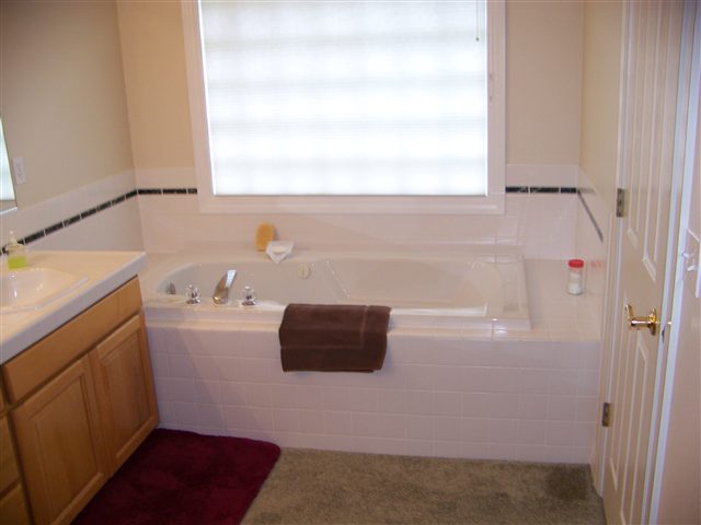 24015 North Cowgill Road Chattaroy, WA 99003 - Photo 5 of 9 Gallery Image 5