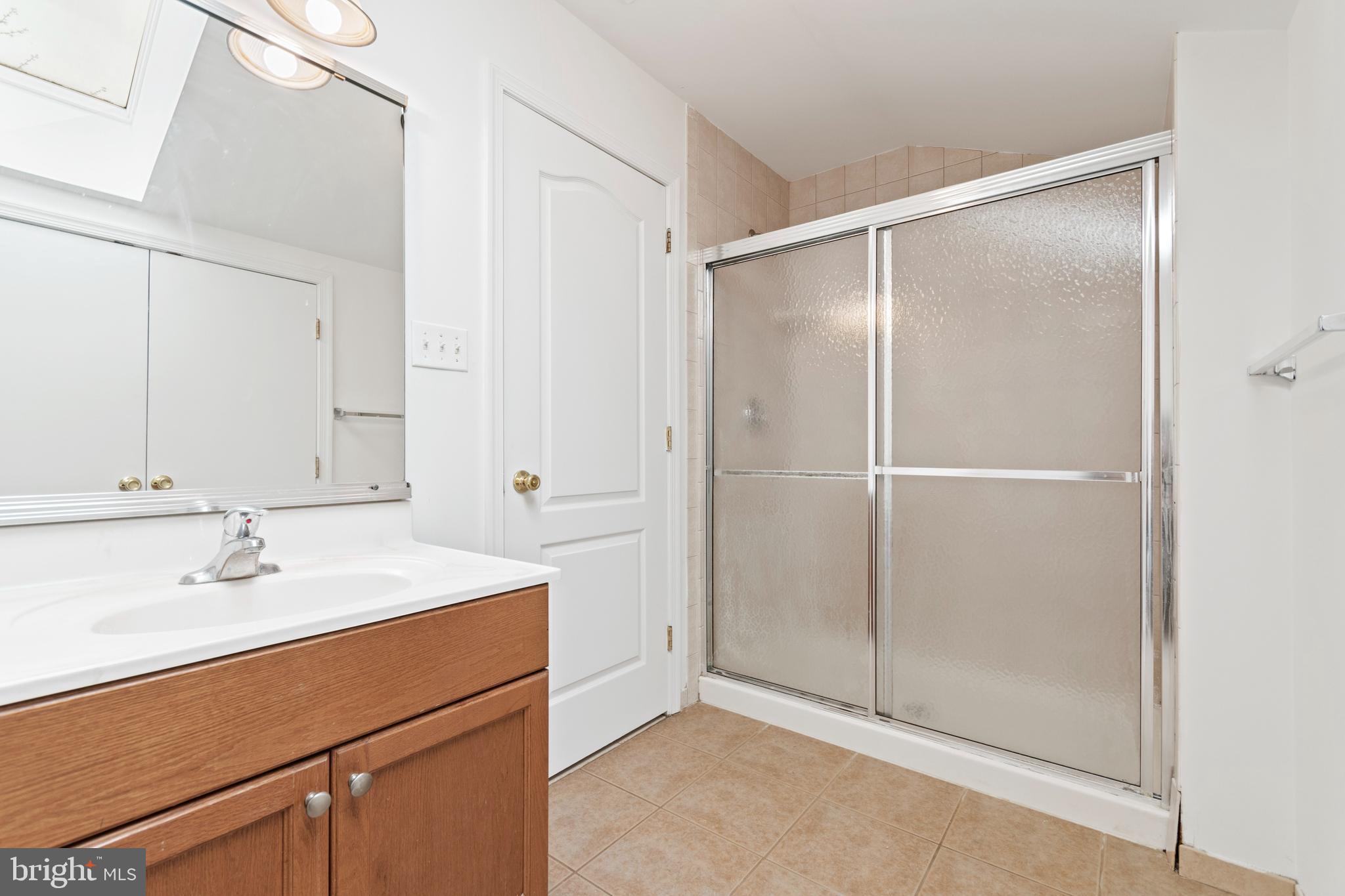 290 Byberry Road, Unit 4 Philadelphia, PA 19116 - Photo 12 of 15 Gallery Image 12