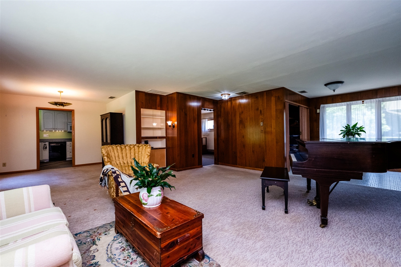 1595 Alex Path Stevensville, MI 49127 - Photo 21 of 38