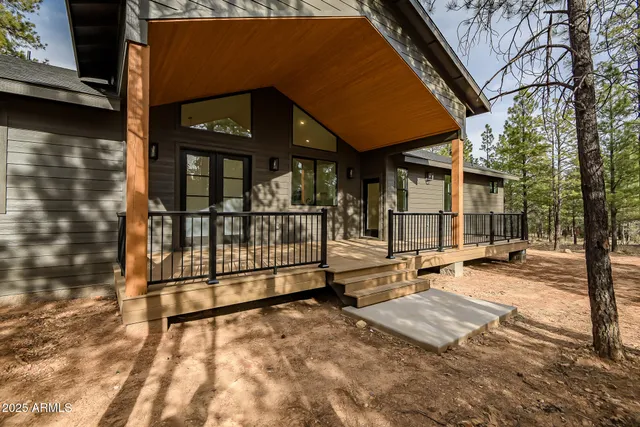 $749,000 | 5018 Durango Drive, Happy Jack, AZ 86024