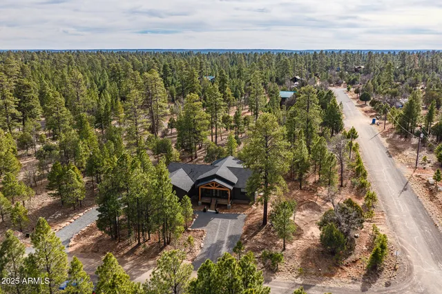 $749,000 | 5018 Durango Drive, Happy Jack, AZ 86024