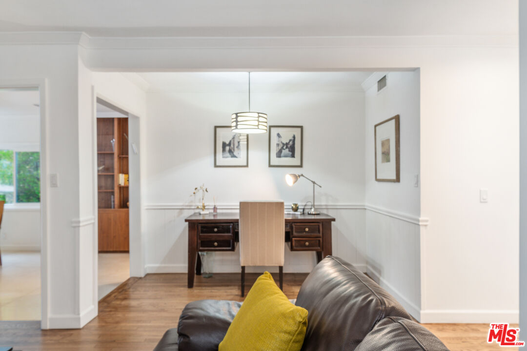 3771 Longview Valley Road Sherman Oaks, CA 91423 - Photo 59 of 75 a view of a livingroom with furniture and wooden floor