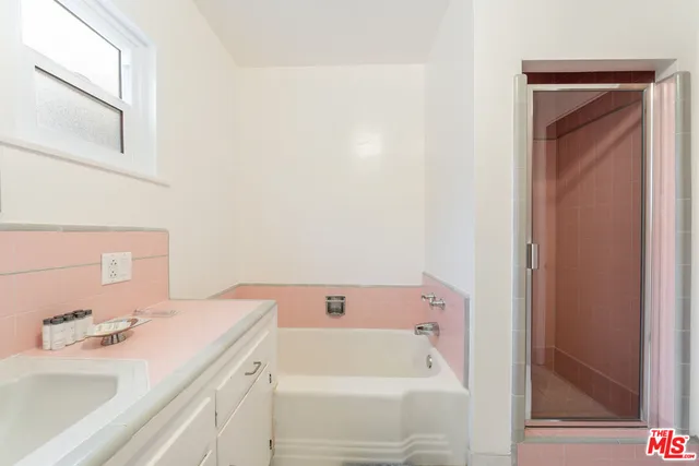 $16,000 | 3771 Longview Valley Road, Sherman Oaks, CA 91423