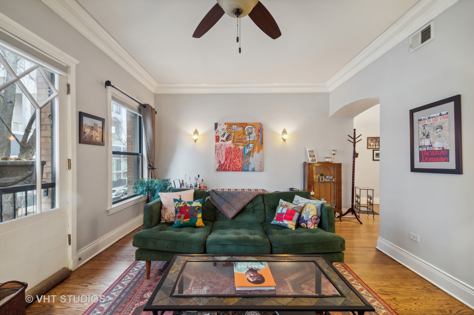 4331 North Hazel Street, Unit 2S Chicago, IL 60613 - Photo 3 of 17