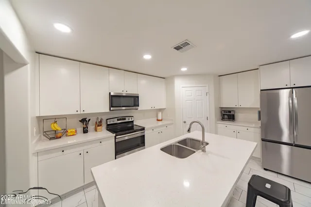 $535,000 | 8042 Calle Moctezuma, Guadalupe, AZ 85283