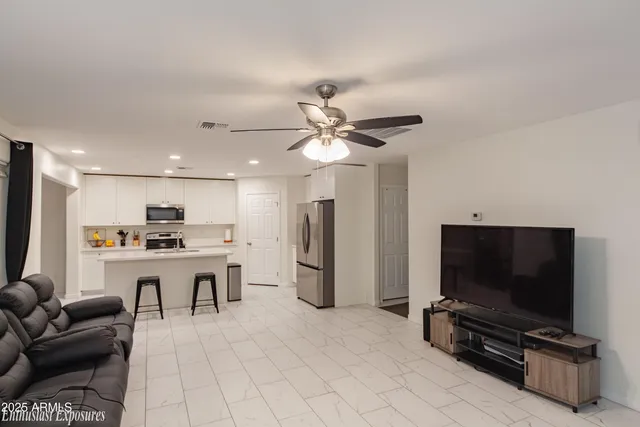 $535,000 | 8042 Calle Moctezuma, Guadalupe, AZ 85283