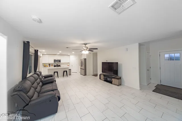 $535,000 | 8042 Calle Moctezuma, Guadalupe, AZ 85283