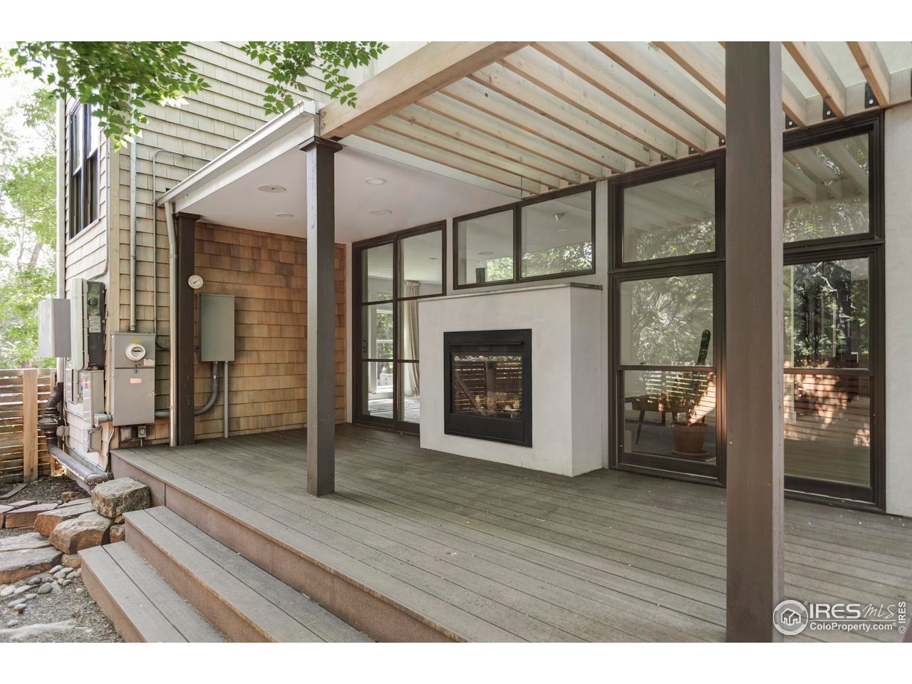 580 Pleasant Street Boulder, CO 80302 - Photo 27 of 29 a view of an entryway with wooden floor