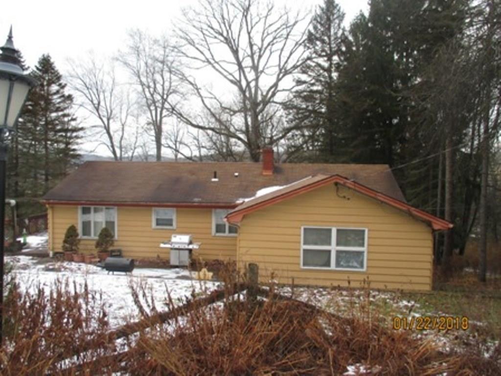 9767 Griffith Road Wexford, PA 15090 - Photo 1 of 3 Gallery Image 1