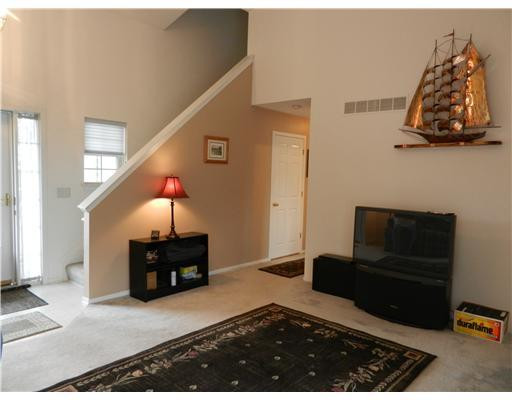 1733 Scio Ridge Road Ann Arbor, MI 48103 - Photo 2 of 10 Photo 2