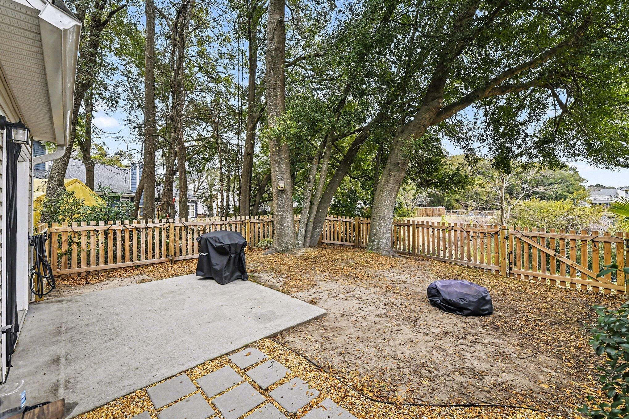 37 Rivers Point Row, Unit A Charleston, SC 29412 - Photo 25 of 29 Rear Patio