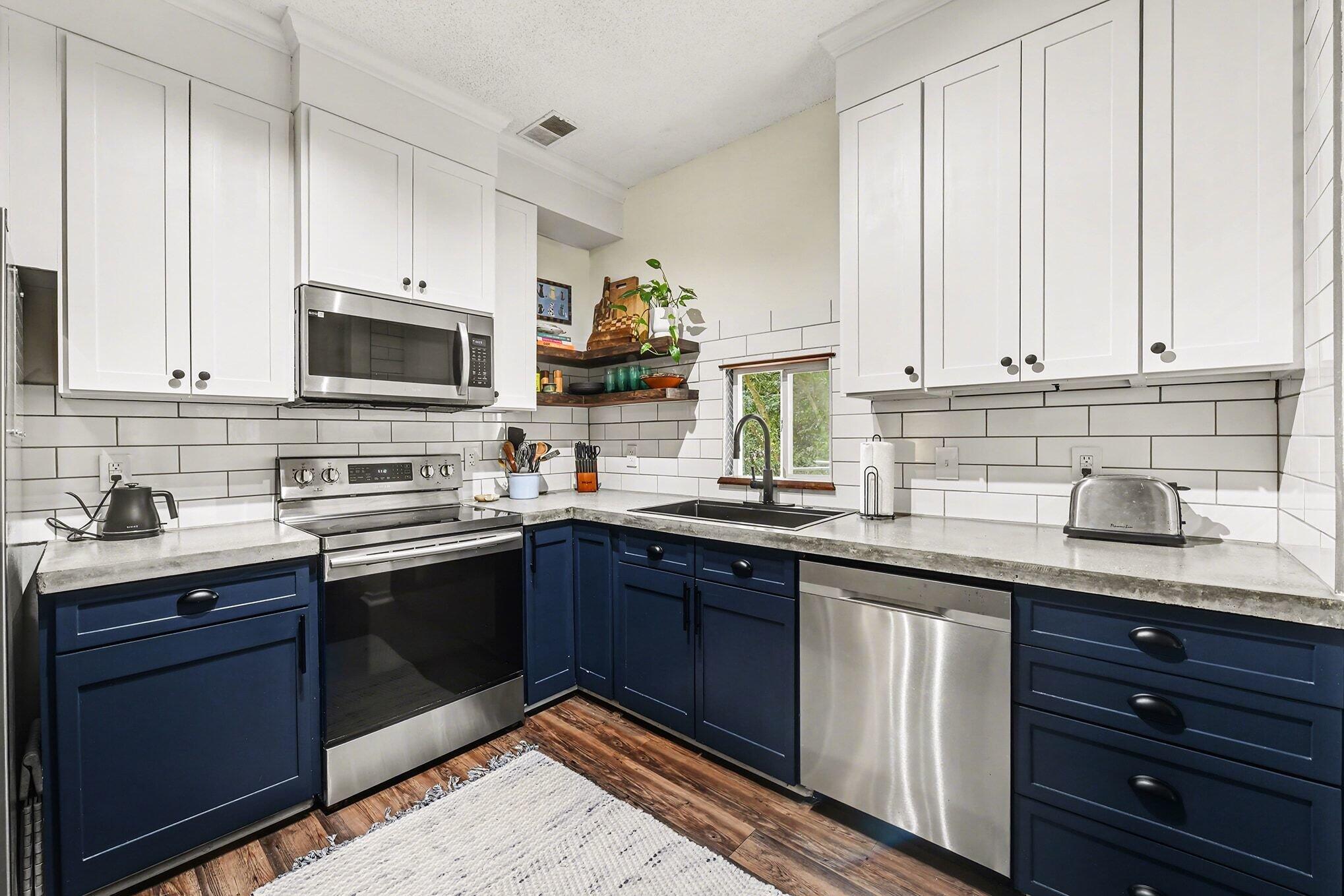37 Rivers Point Row, Unit A Charleston, SC 29412 - Photo 10 of 29 Kitchen