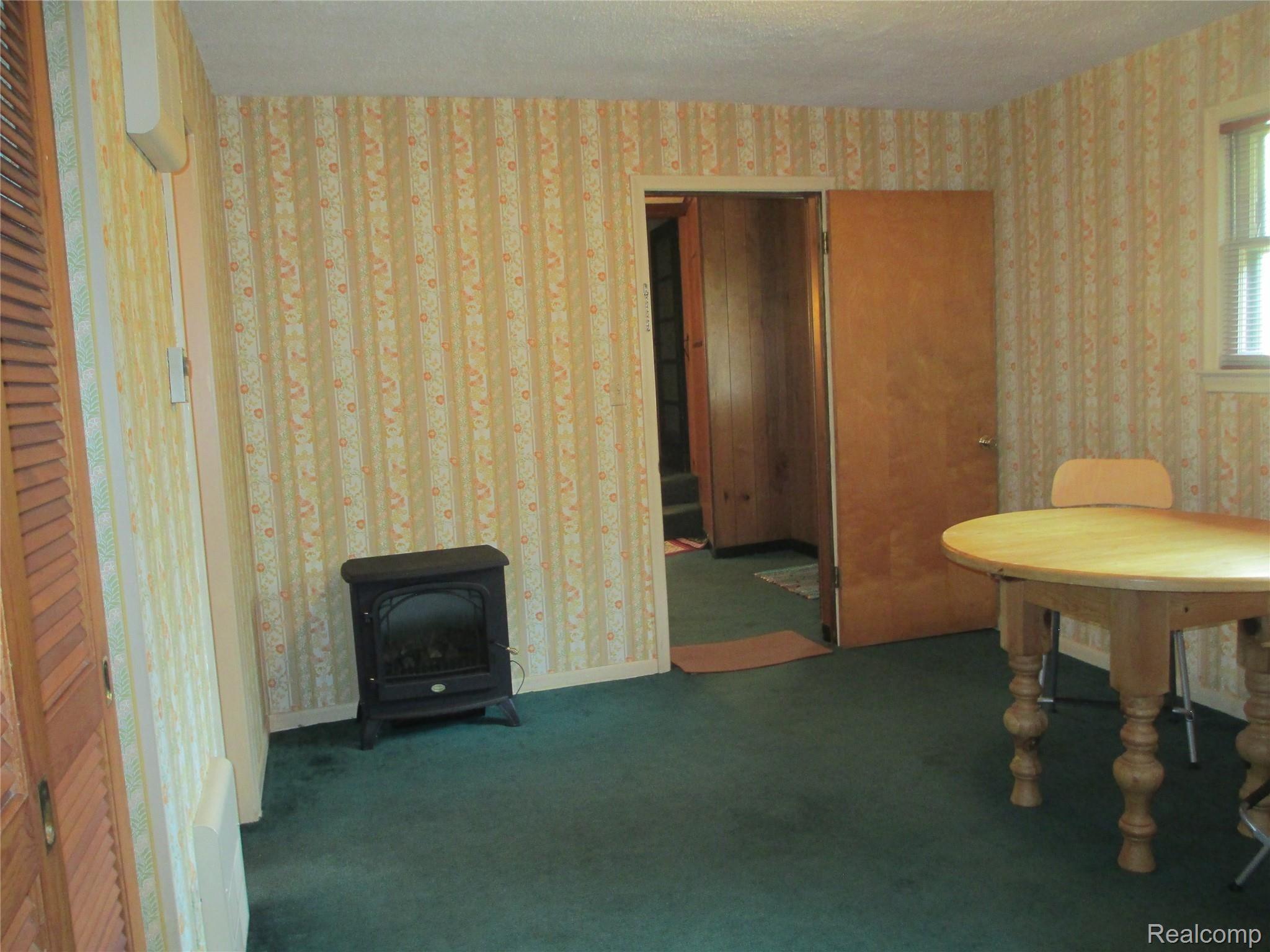 22535 Beech Road Southfield, MI 48033 - Photo 24 of 32 IMG_3143.JPG