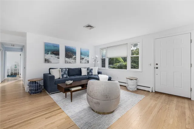 $875,000 | 471 Annaquatucket Road, North Kingstown, RI 02852