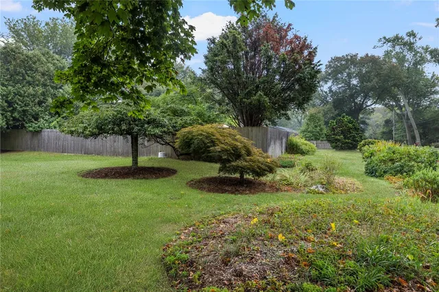 $875,000 | 471 Annaquatucket Road, North Kingstown, RI 02852