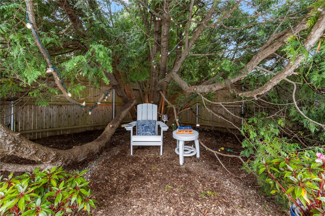 471 Annaquatucket Road North Kingstown, RI 02852 - Photo 8 of 50