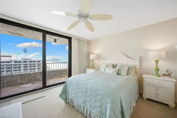 $899,900 | 320 Seaview Court, Unit 2009, Marco Island, FL 34145