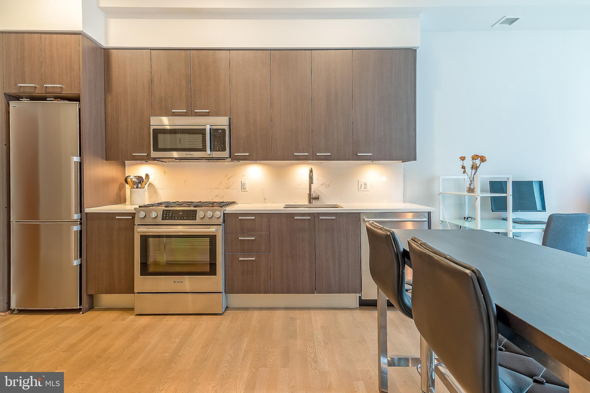 525 Water Street Southwest, Unit 327 Washington, DC 20024 - Photo 9 of 34