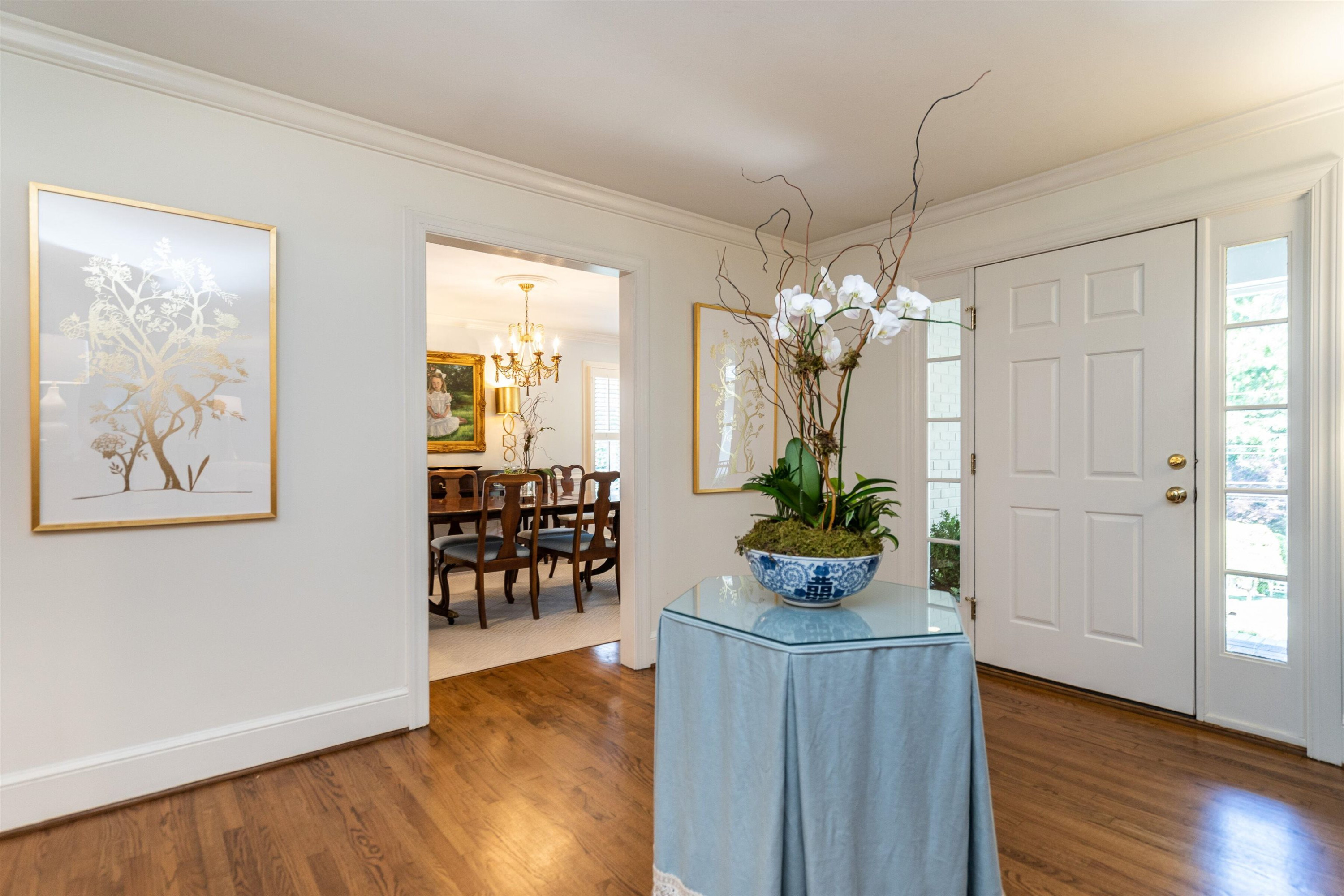 3324 Coleridge Drive Raleigh, NC 27609 - Photo 15 of 36 Love this inviting area at the front entry! Entry