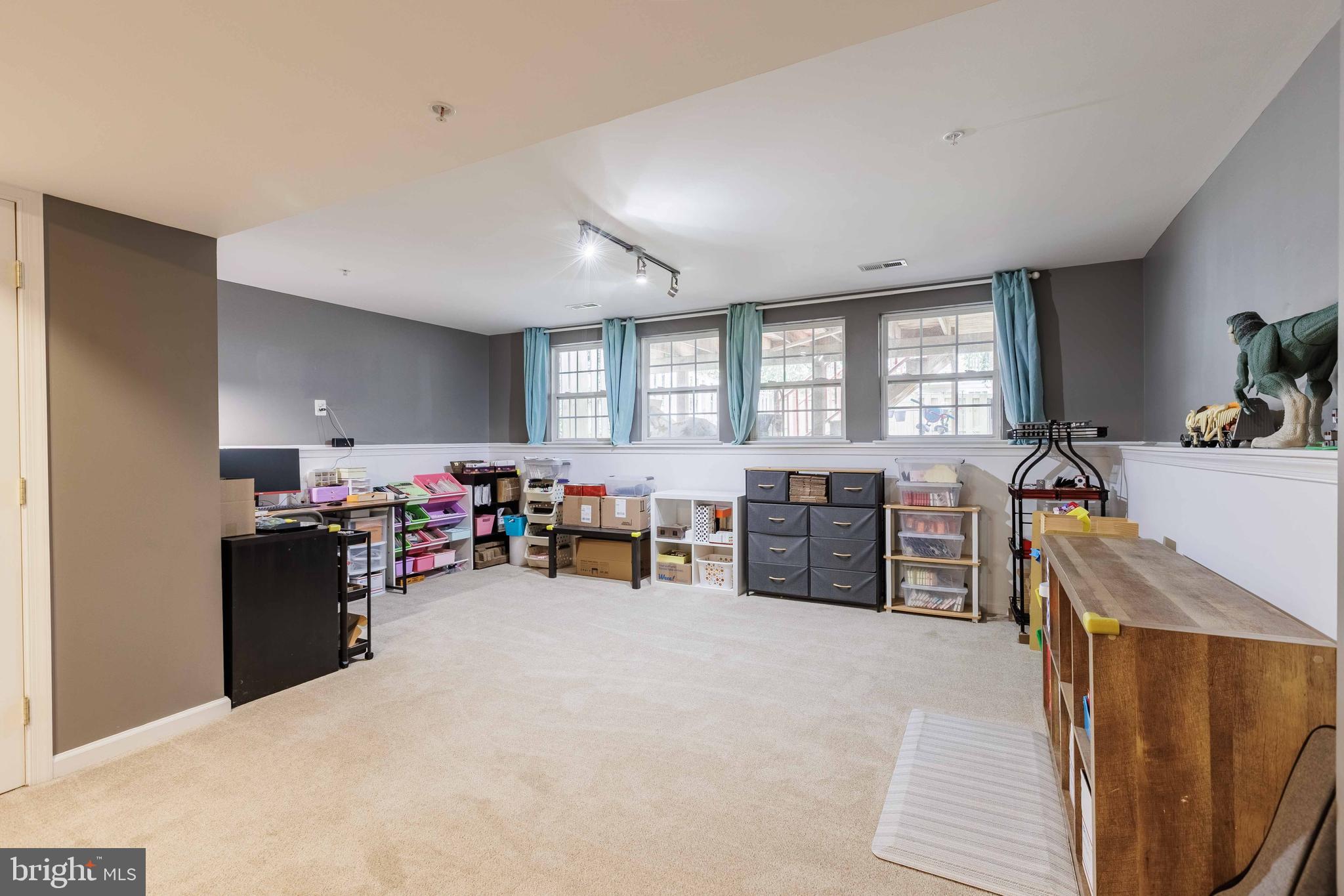 3638 Singleton Terrace Frederick, MD 21704 - Photo 6 of 42