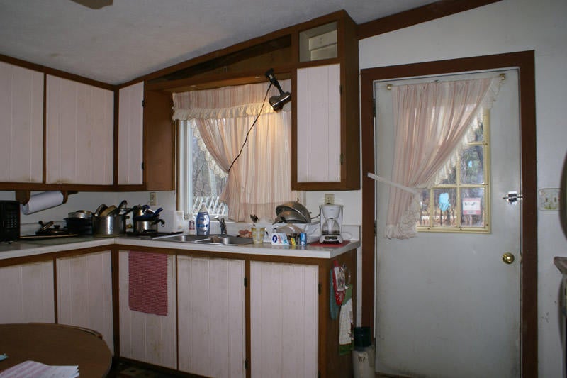 5684 North Webb Road Hessel, MI 49745 - Photo 9 of 17 Gallery Image 9