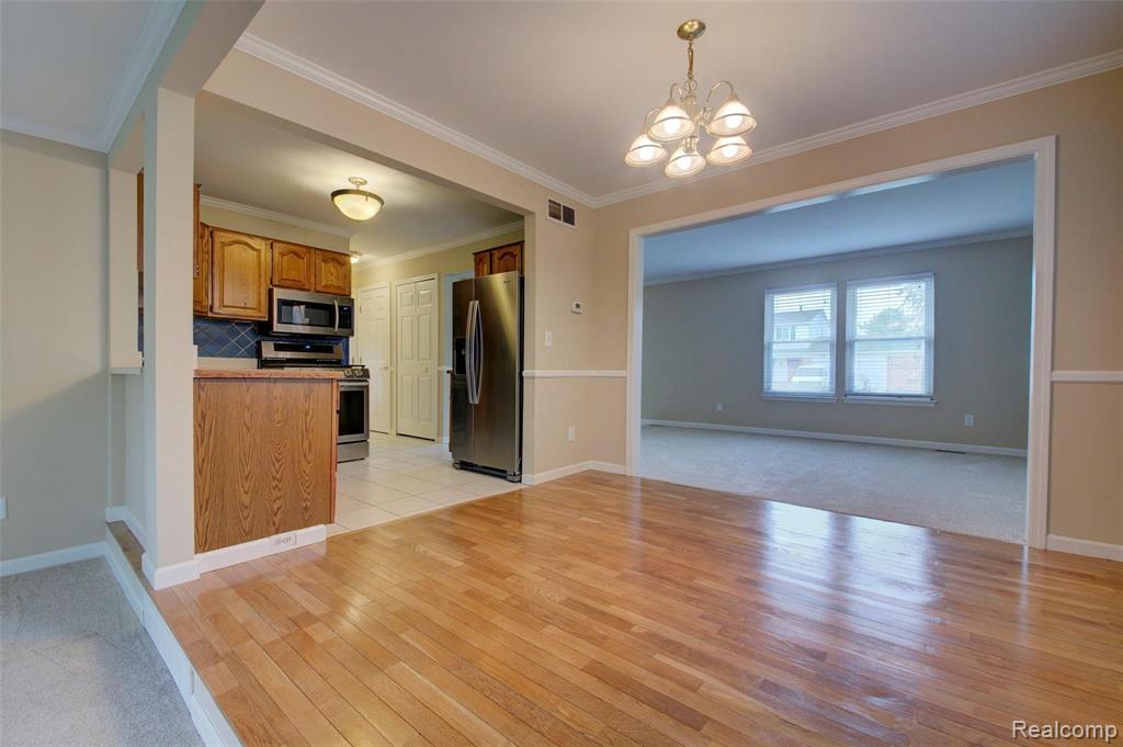 43515 Applewood Road Canton, MI 48188 - Photo 6 of 22