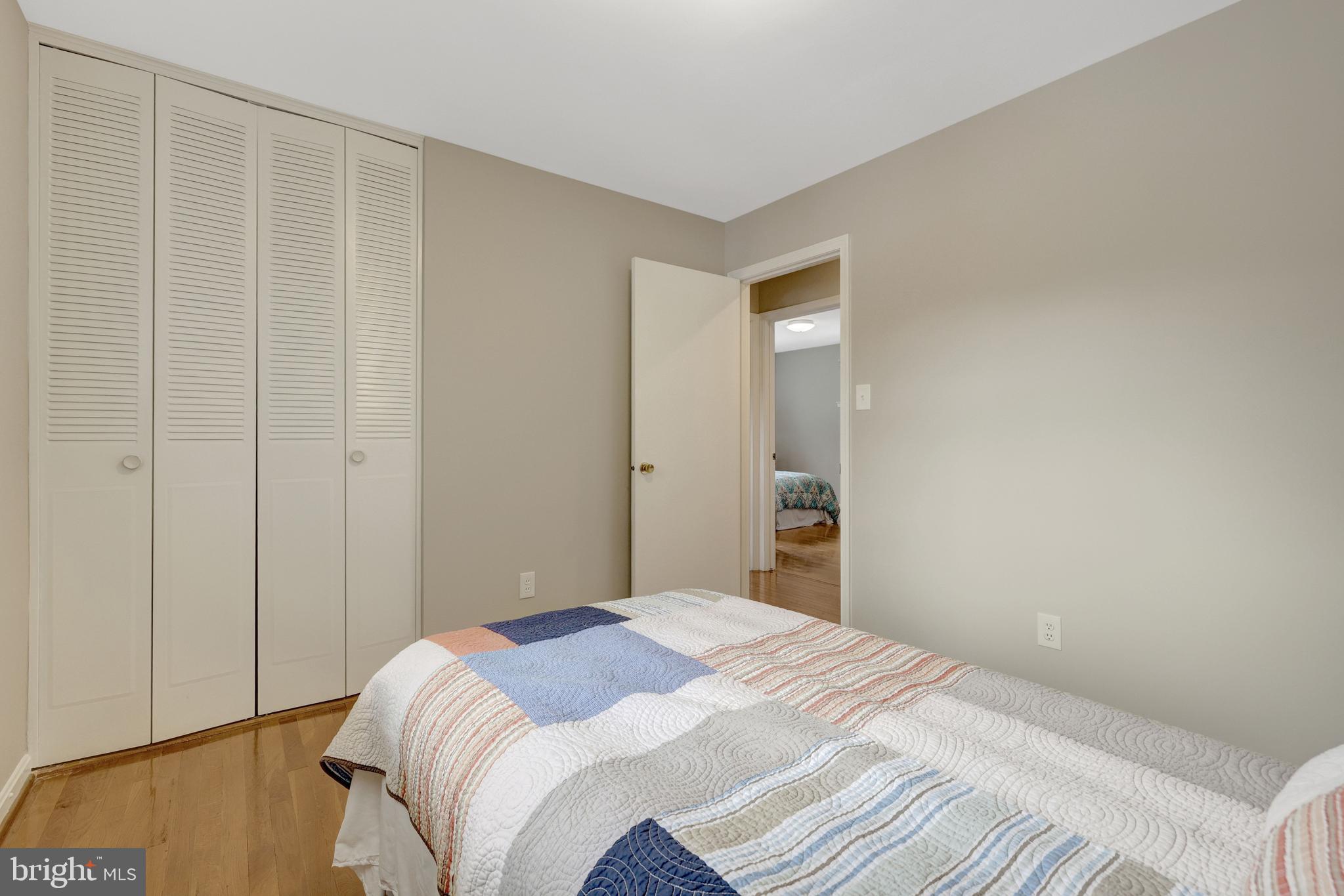 8712 Piccadilly Place Springfield, VA 22151 - Photo 21 of 54