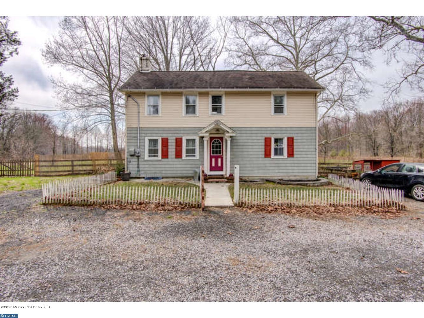 143 Walnford Road Allentown, NJ 08501 - Photo 1 of 25 1