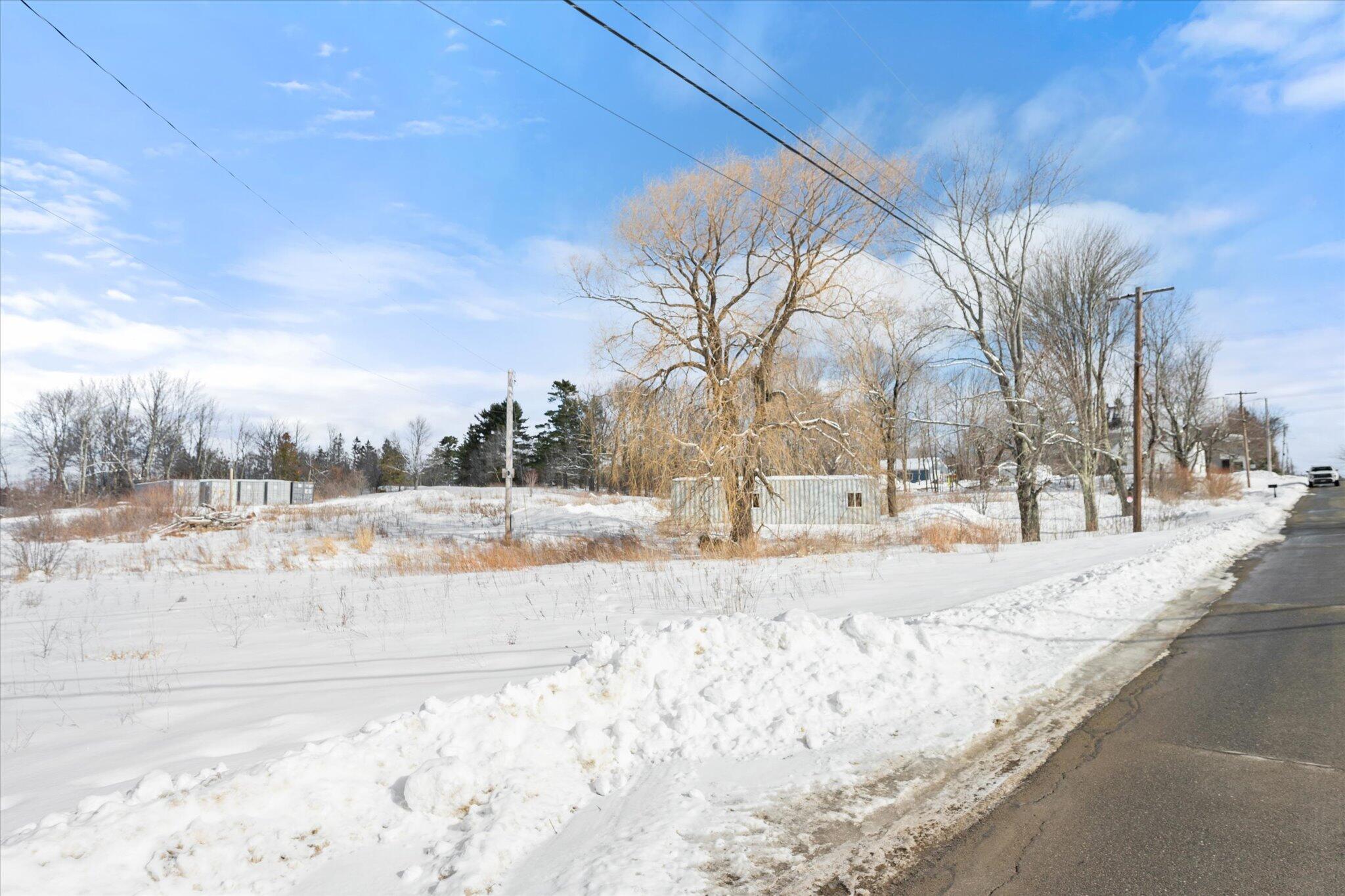 1425 Hammond Street Bangor, ME 04401 - Photo 5 of 11 IMG_9643