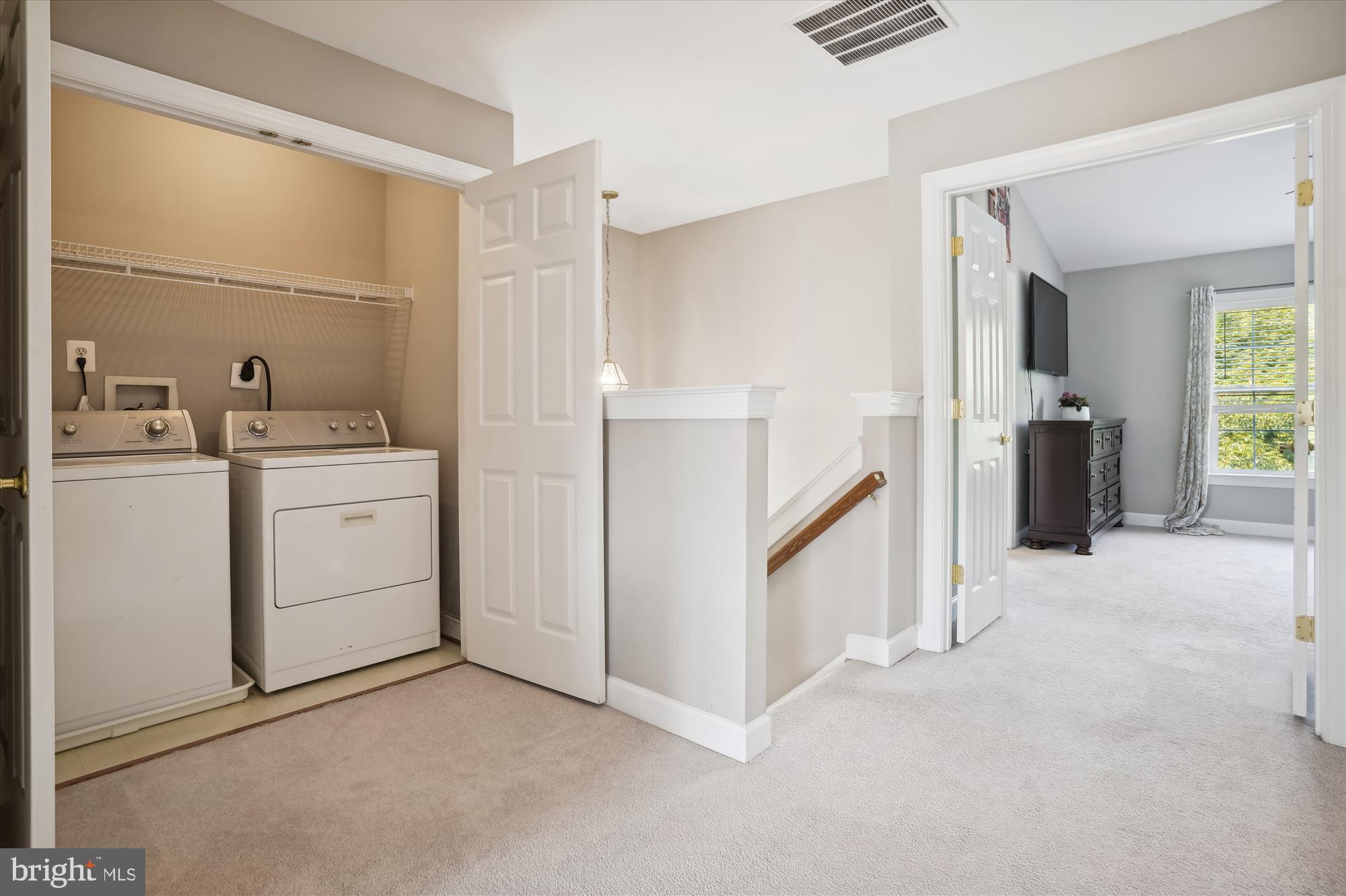 15658 Avocet Loop Woodbridge, VA 22191 - Photo 21 of 30 Hall