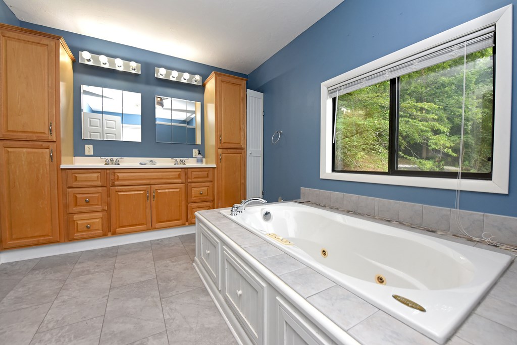 19 Pine Ridge Terrace Blairsville, GA 30512 - Photo 45 of 60