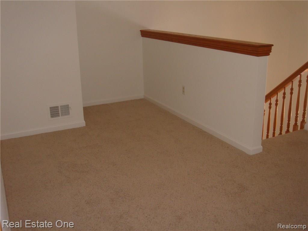 2160 Rochelle Park Drive Rochester, MI 48309 - Photo 15 of 19 Upstairs Loft can be used as office