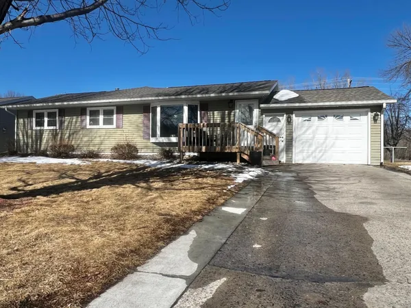 $299,900 | 1630 8th Avenue, Granite Falls, MN 56241