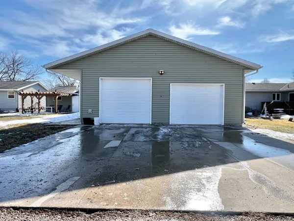 $299,900 | 1630 8th Avenue, Granite Falls, MN 56241