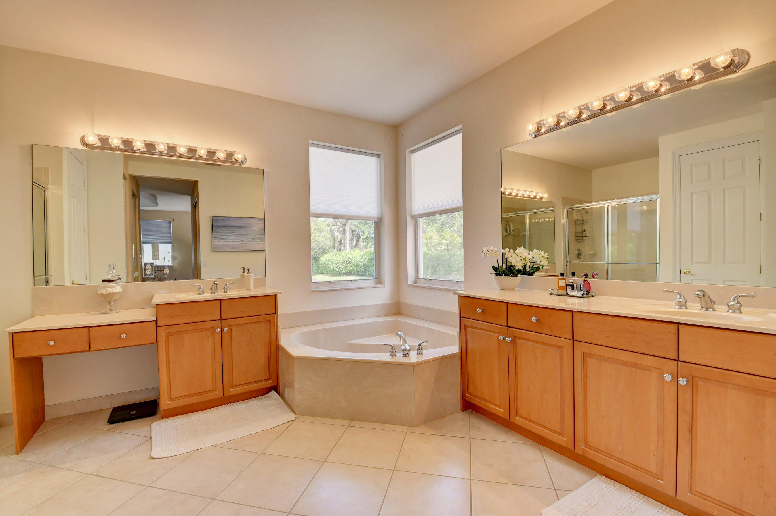 19263 Skyridge Circle Boca Raton, FL 33498 - Photo 24 of 54 DSC_1419_20_21_22_23