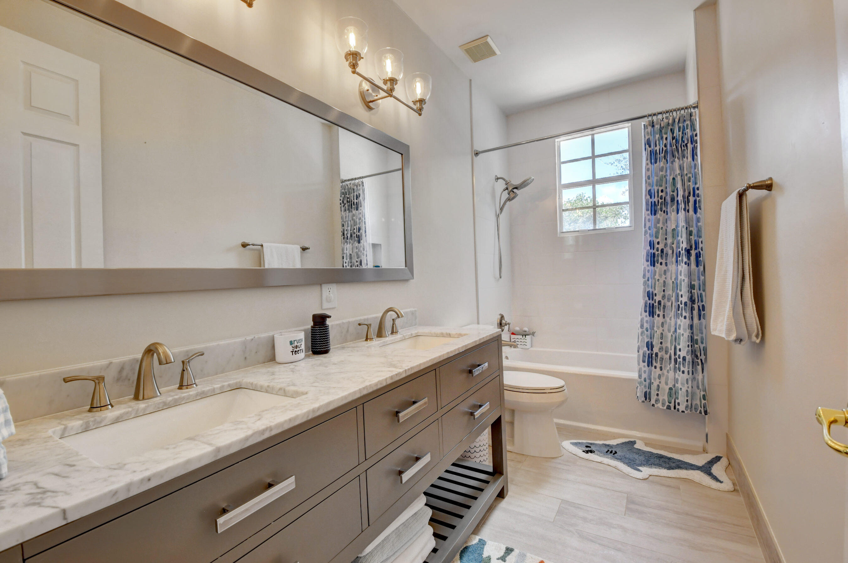 19263 Skyridge Circle Boca Raton, FL 33498 - Photo 26 of 54 DSC_1454_5_6_7_8