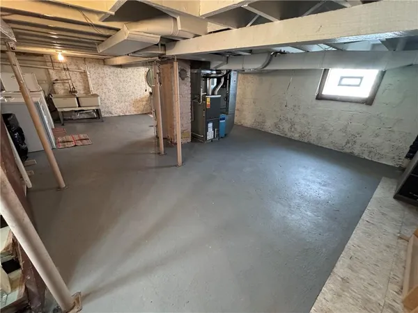 $1,500 | 1134 Strawn Avenue, New Kensington, PA 15068