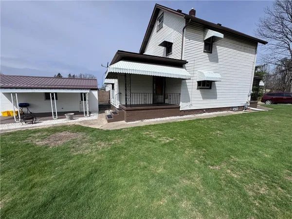 $1,500 | 1134 Strawn Avenue, New Kensington, PA 15068