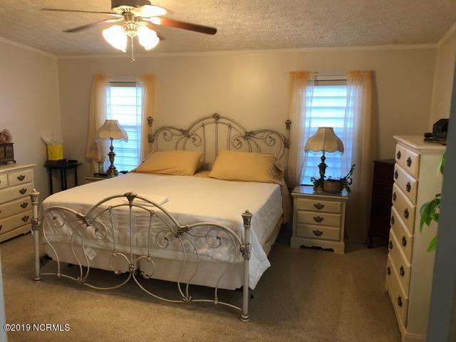 157 Peninsula Manor Road Hubert, NC 28539 - Photo 14 of 32 IMG_9227