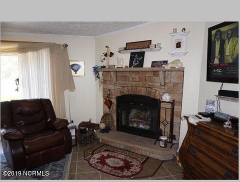 157 Peninsula Manor Road Hubert, NC 28539 - Photo 6 of 32 FullSizeR_5